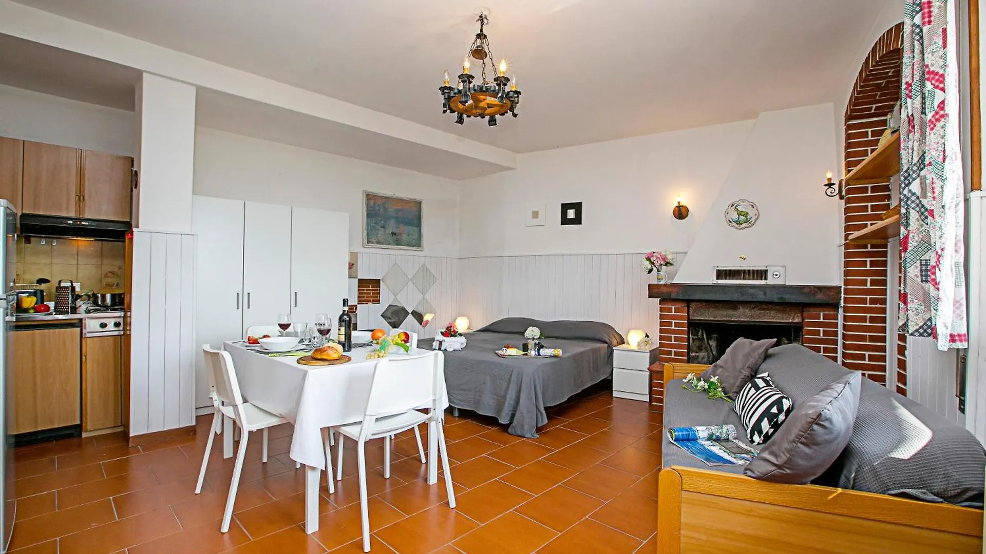 Apartment Tremosine Wonderful Lake View 1 - Happy Rentals