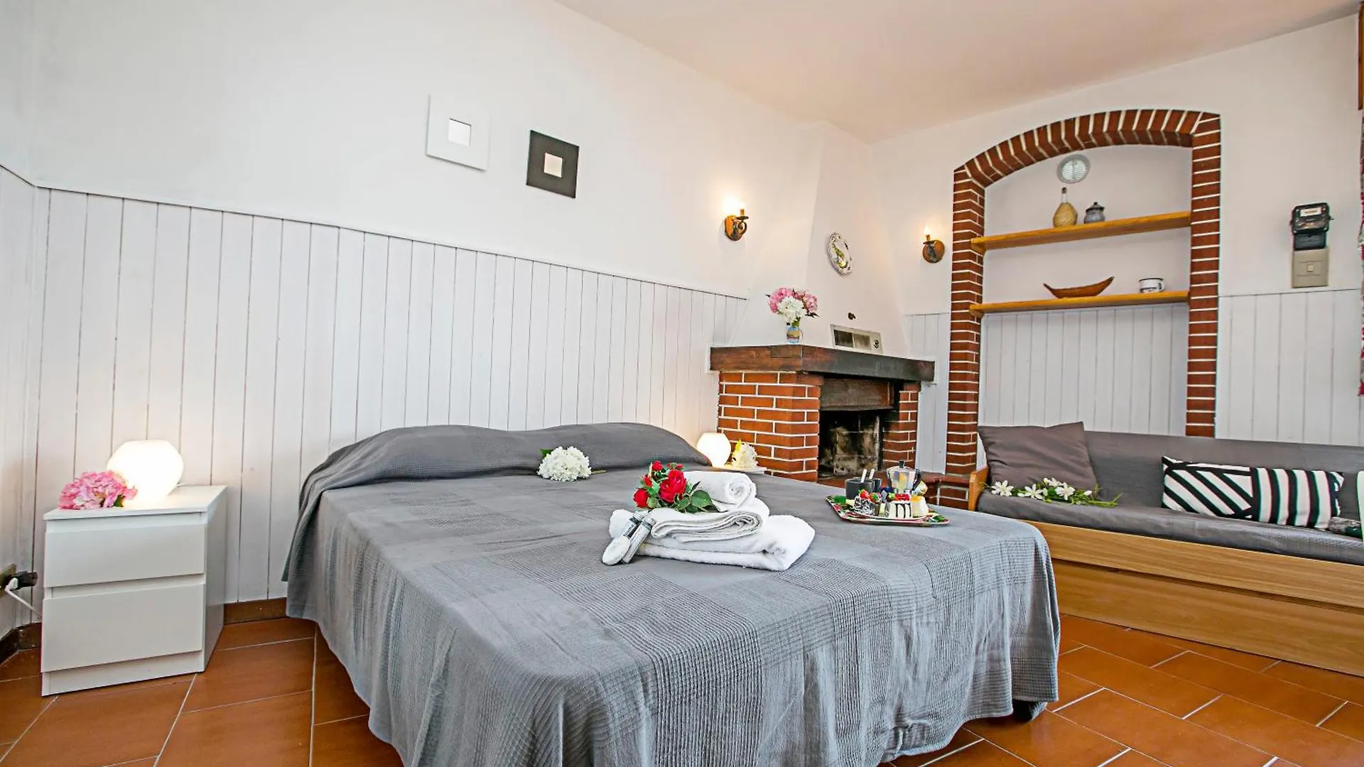Tremosine Wonderful Lake View 1 - Happy Rentals Apartment